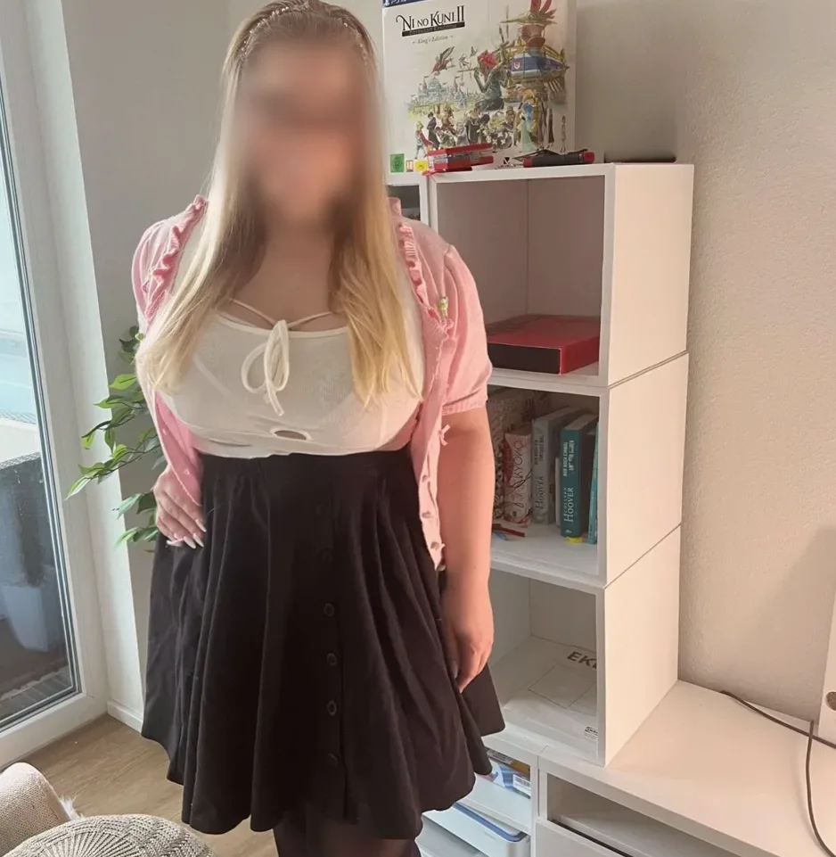 Meike, 32